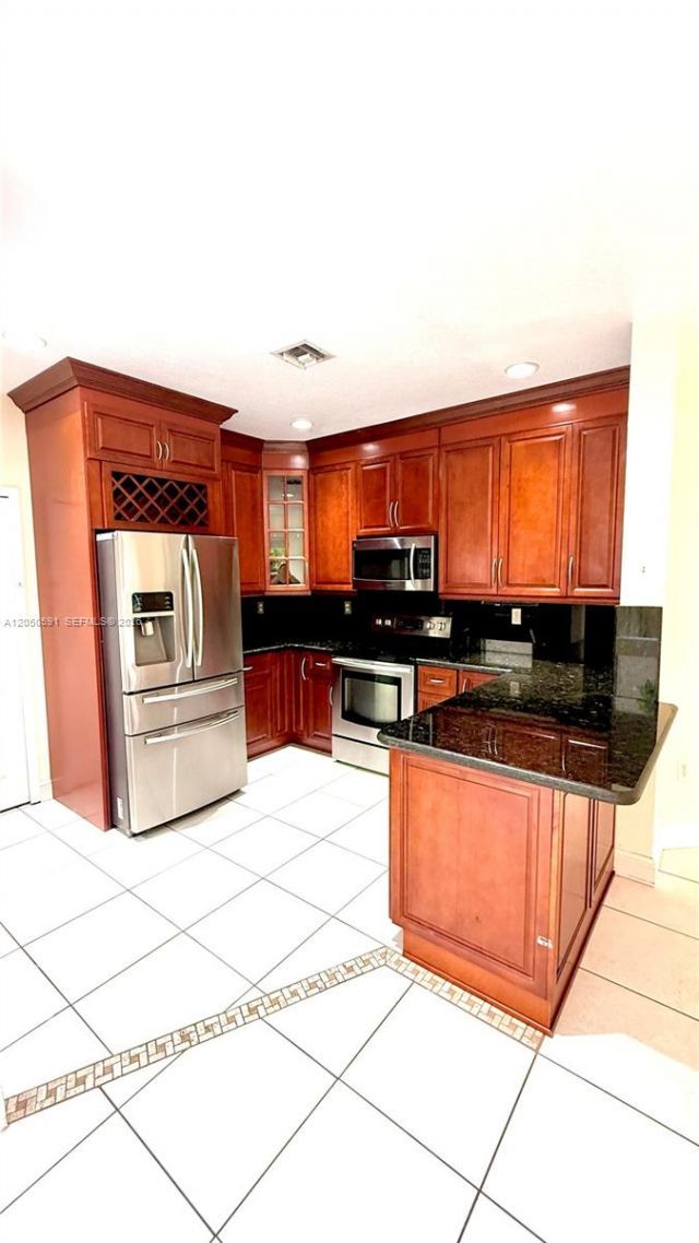 11504 SW 152nd Ct, Miami, FL 33196 Photo