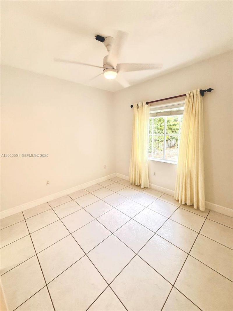 11504 SW 152nd Ct, Miami, FL 33196 Photo