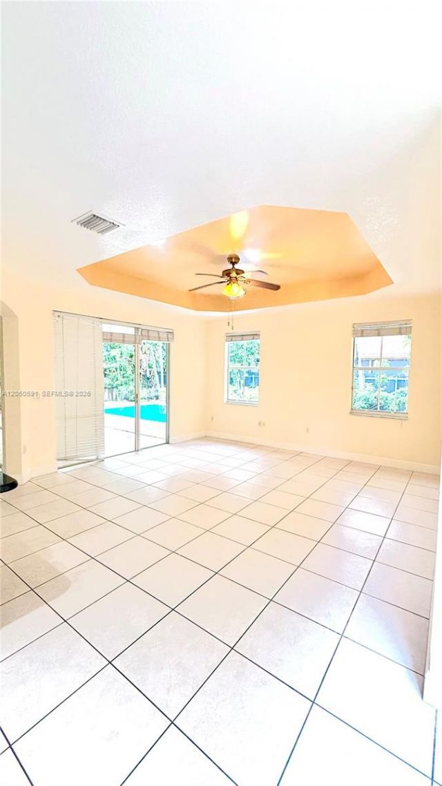 11504 SW 152nd Ct, Miami, FL 33196 Photo