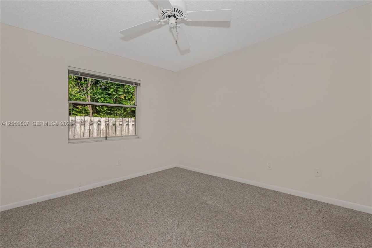 9852 NW 9th Ct , Plantation, FL 33324 Photo