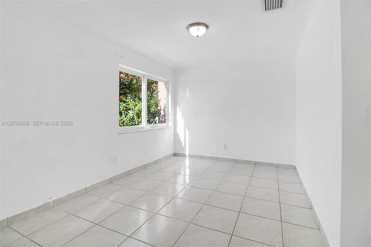 19721 SW 122nd Pl , Miami, FL 33177 Photo