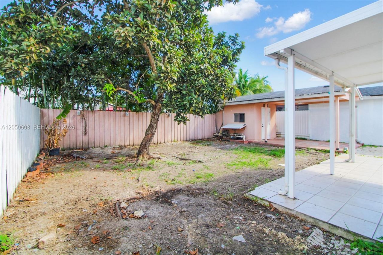 19721 SW 122nd Pl , Miami, FL 33177 Photo