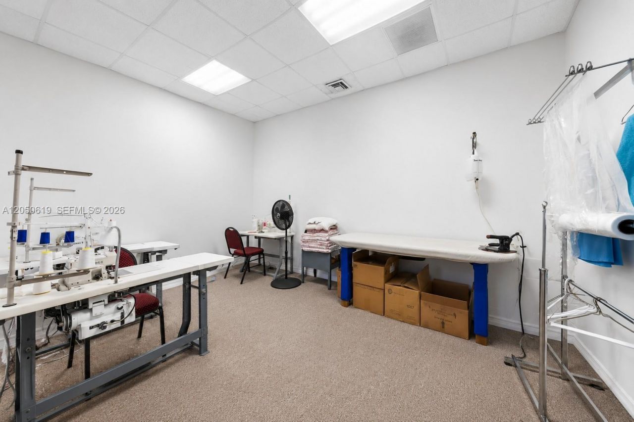 2693 W 76th St, Unit 16, Hialeah, FL 33016 Photo