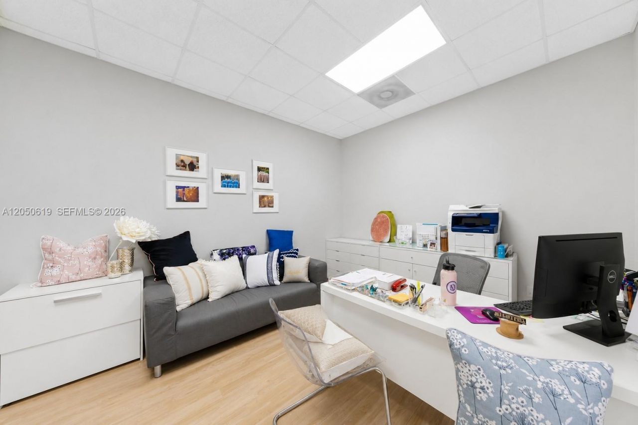 2693 W 76th St, Unit 16, Hialeah, FL 33016 Photo