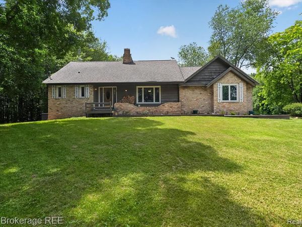 13269 N Genesee Road, Thetford Twp, MI 48420