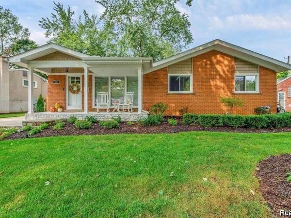 1341 CATALPA Drive, Rochester, MI 48307