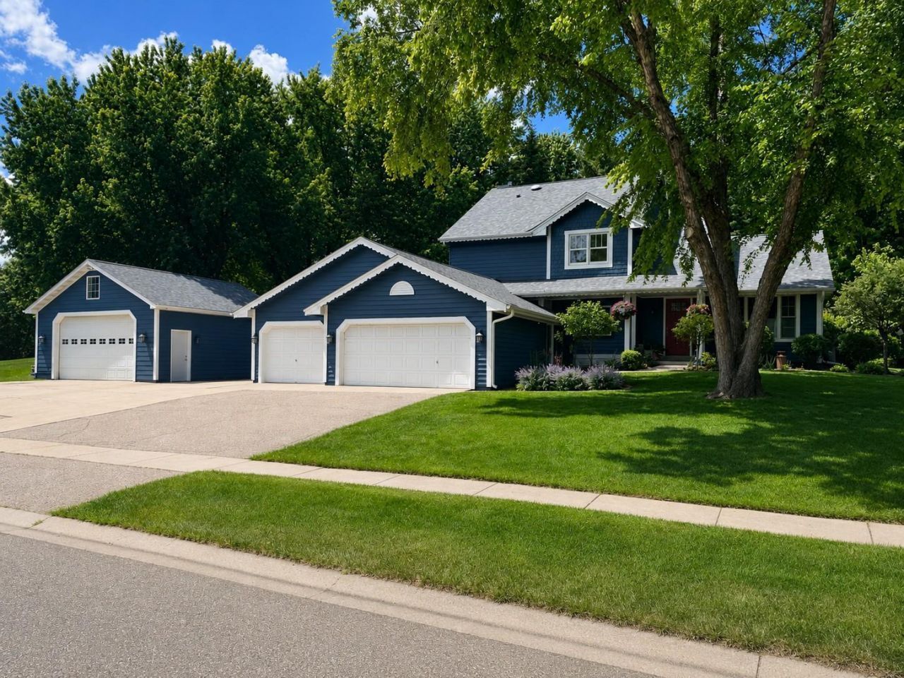 13423 Dominica Way , Apple Valley, MN 55124
