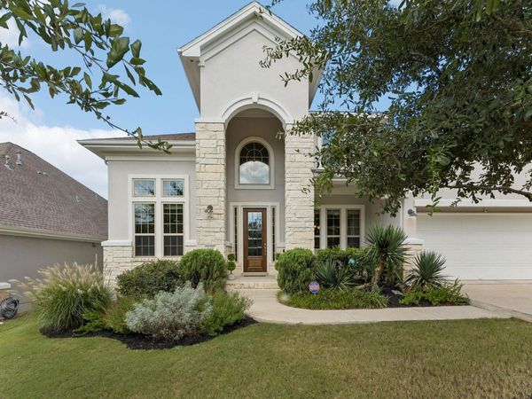 642 Jacksdaw DR, Austin, TX 78737