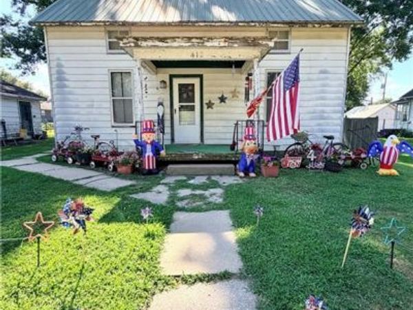 412 S Bismark Street, Concordia, MO 64020