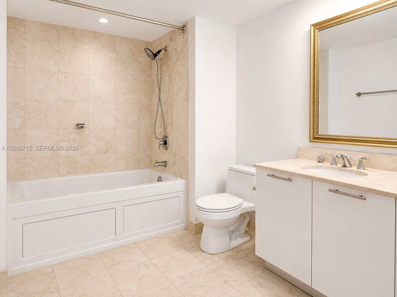 1800 N Bayshore Dr , Unit 4102, Miami, FL 33132 Photo