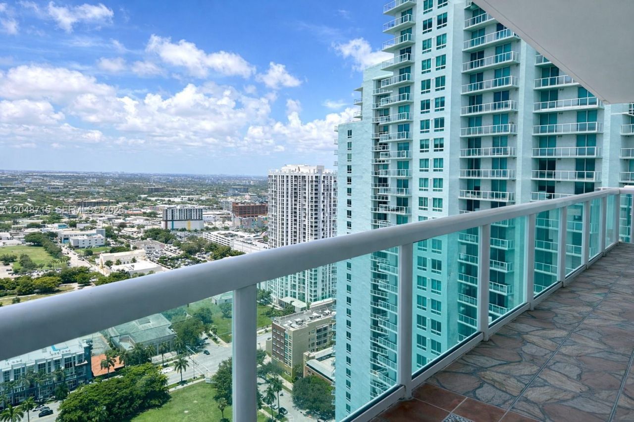 1800 N Bayshore Dr , Unit 4102, Miami, FL 33132 Photo
