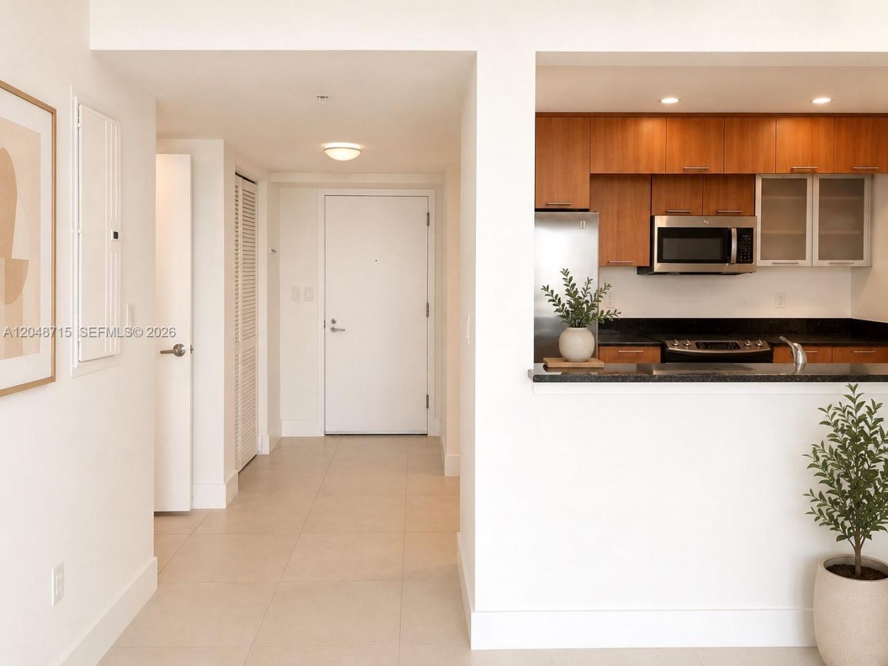 1800 N Bayshore Dr , Unit 4102, Miami, FL 33132 Photo