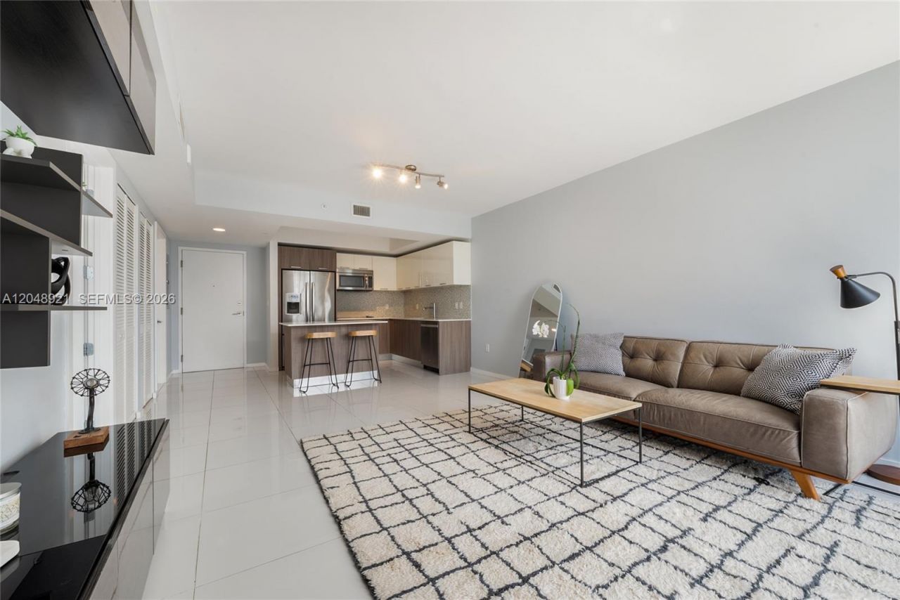 5252 NW 85th Ave , Unit 1005, Doral, FL 33166 Photo