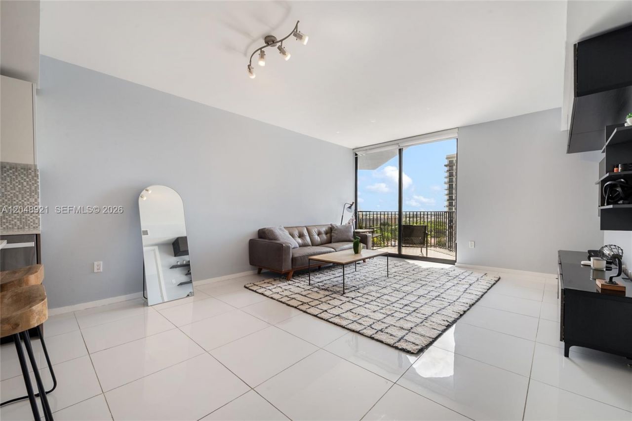 5252 NW 85th Ave , Unit 1005, Doral, FL 33166 Photo