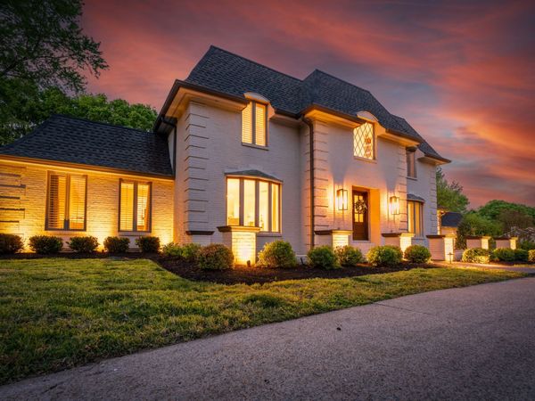 110 Poplar St, Franklin, TN 37064