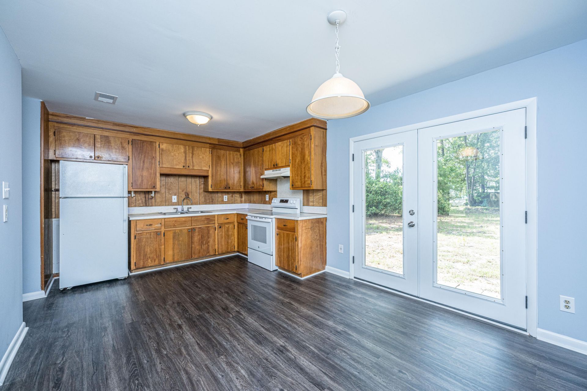 4472 Elderwood Court Photo 11