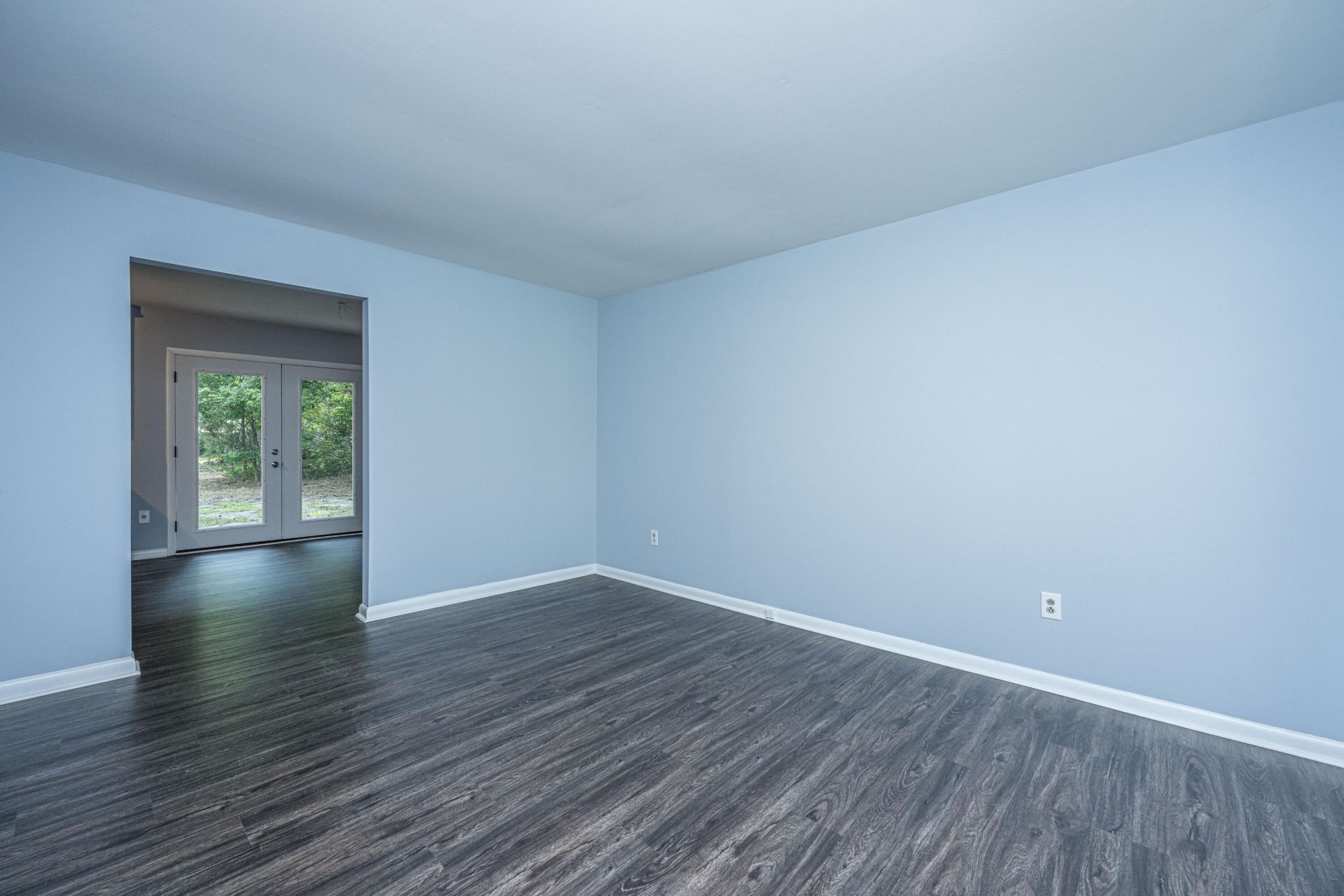 4472 Elderwood Court Photo 8