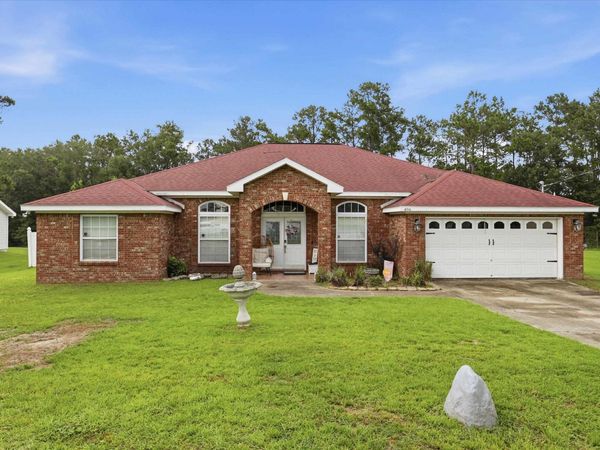 496 Rustling Pines Boulevard , Midway, FL 32343