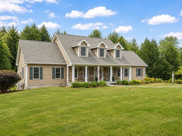 62 Monadnock Lane, Peterborough, NH 03458