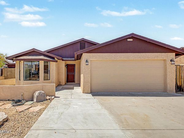 213 E CAMINO ESTRELLA, Avondale, AZ 85323