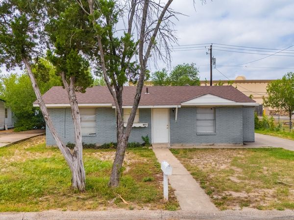 2344 Stanley, Eagle Pass, TX 78852