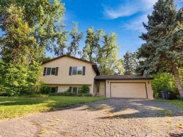 630 Hall Lane, Minneapolis, MN 55411