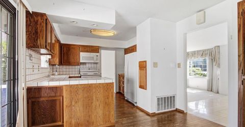 405 Crocker Rd, Sacramento, CA 95864 Photo