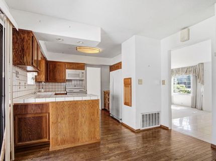 405 Crocker Rd, Sacramento, CA 95864 Photo