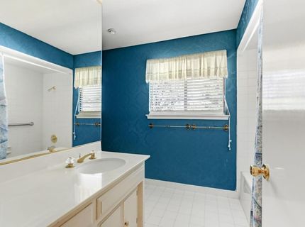 405 Crocker Rd, Sacramento, CA 95864 Photo