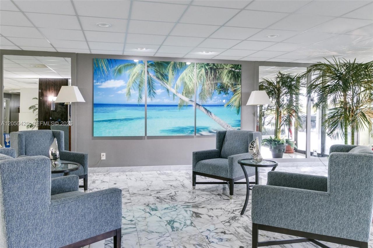 4400 Hillcrest Dr, Unit 308A, Hollywood, FL 33021 Photo