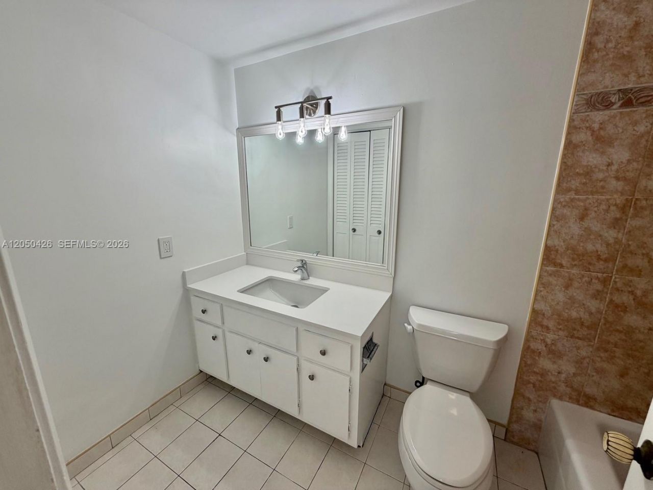 4400 Hillcrest Dr , Unit 308A, Hollywood, FL 33021 Photo