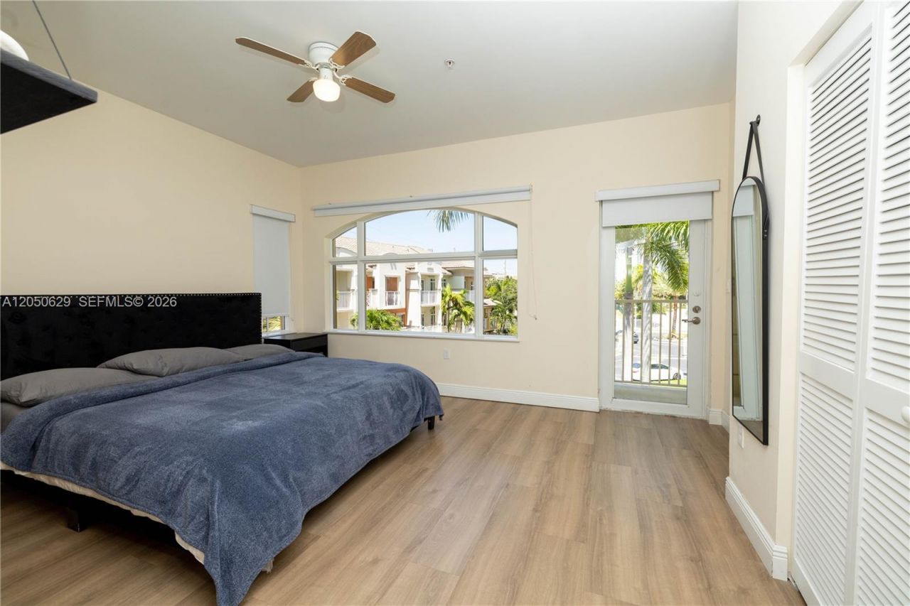 18451 NE 27th Pl, Aventura, FL 33160 Photo