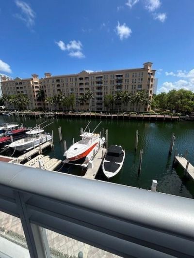 2950 NE 188th St , Unit 216, Aventura, FL 33180 Photo