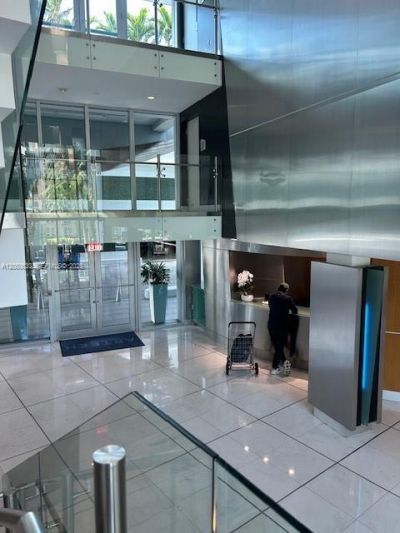 2950 NE 188th St , Unit 216, Aventura, FL 33180 Photo