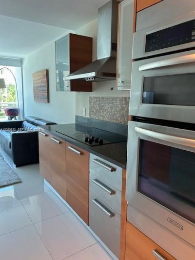2950 NE 188th St , Unit 216, Aventura, FL 33180 Photo