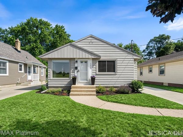 1027 Evelyn Street NE, Grand Rapids, MI 49505