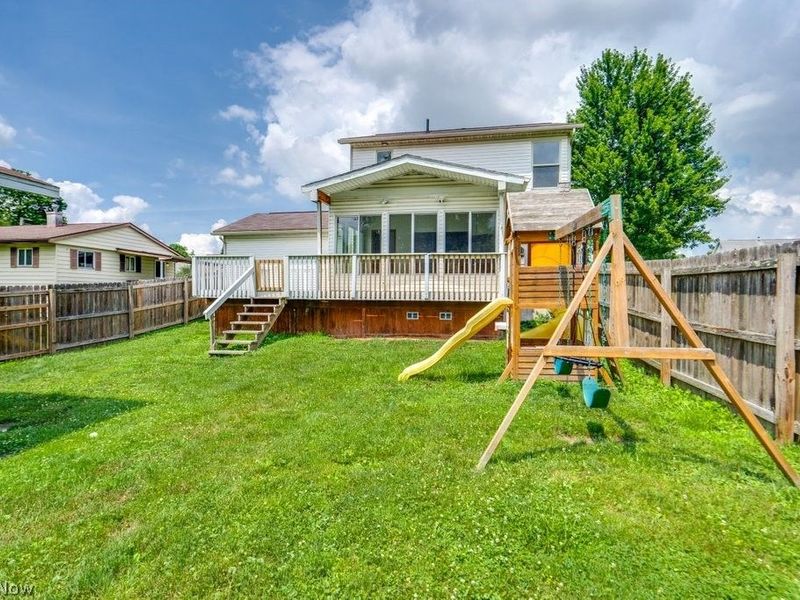 344 2nd Street SW, Brewster, OH 44613 Photo 2