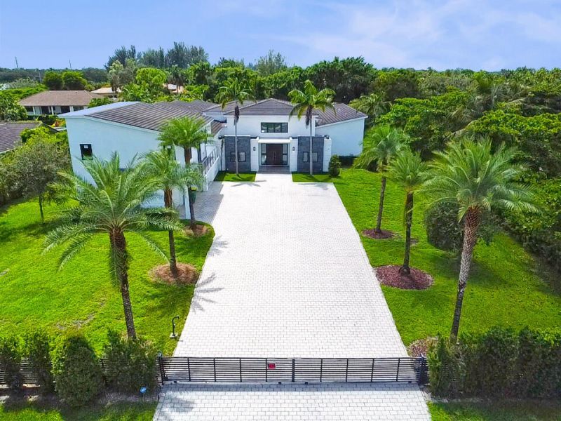 11350 NW 8th Street, Plantation, FL 33325 Photo