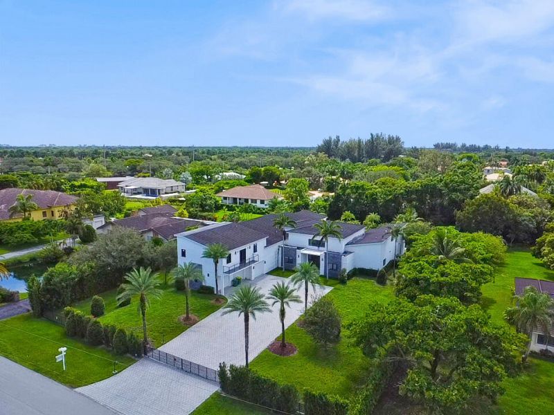 11350 NW 8th Street, Plantation, FL 33325 Photo