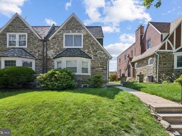 914 E DORSET STREET, PHILADELPHIA, PA 19150