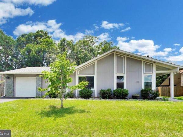 422 AVONDALE DRIVE , STERLING, VA 20164