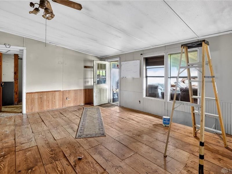 2865 Palomino RD NW, Somerset, OH 43150 Photo 5