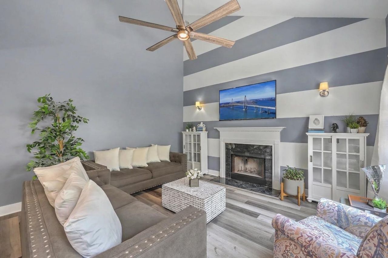 1413 Spanish Moss Court Photo 15