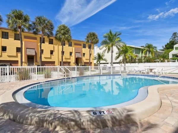 314 WINDRUSH BOULEVARD , Unit 13, INDIAN ROCKS BEACH, FL 33785