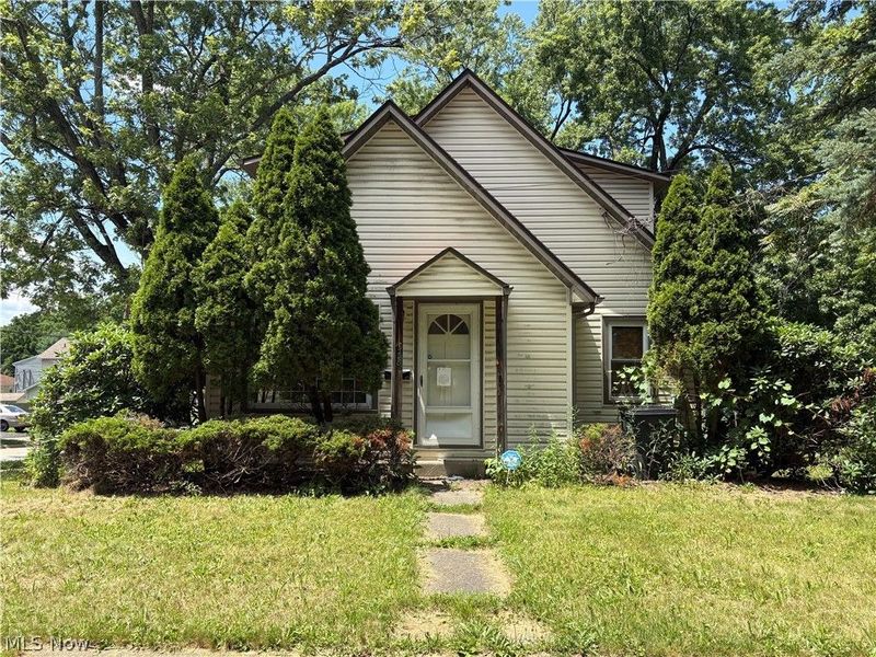 438 Baldwin Road, Akron, OH 44312 Photo 1