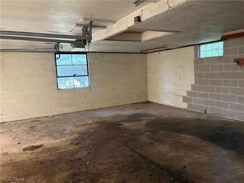 438 Baldwin Road, Akron, OH 44312 Photo 6