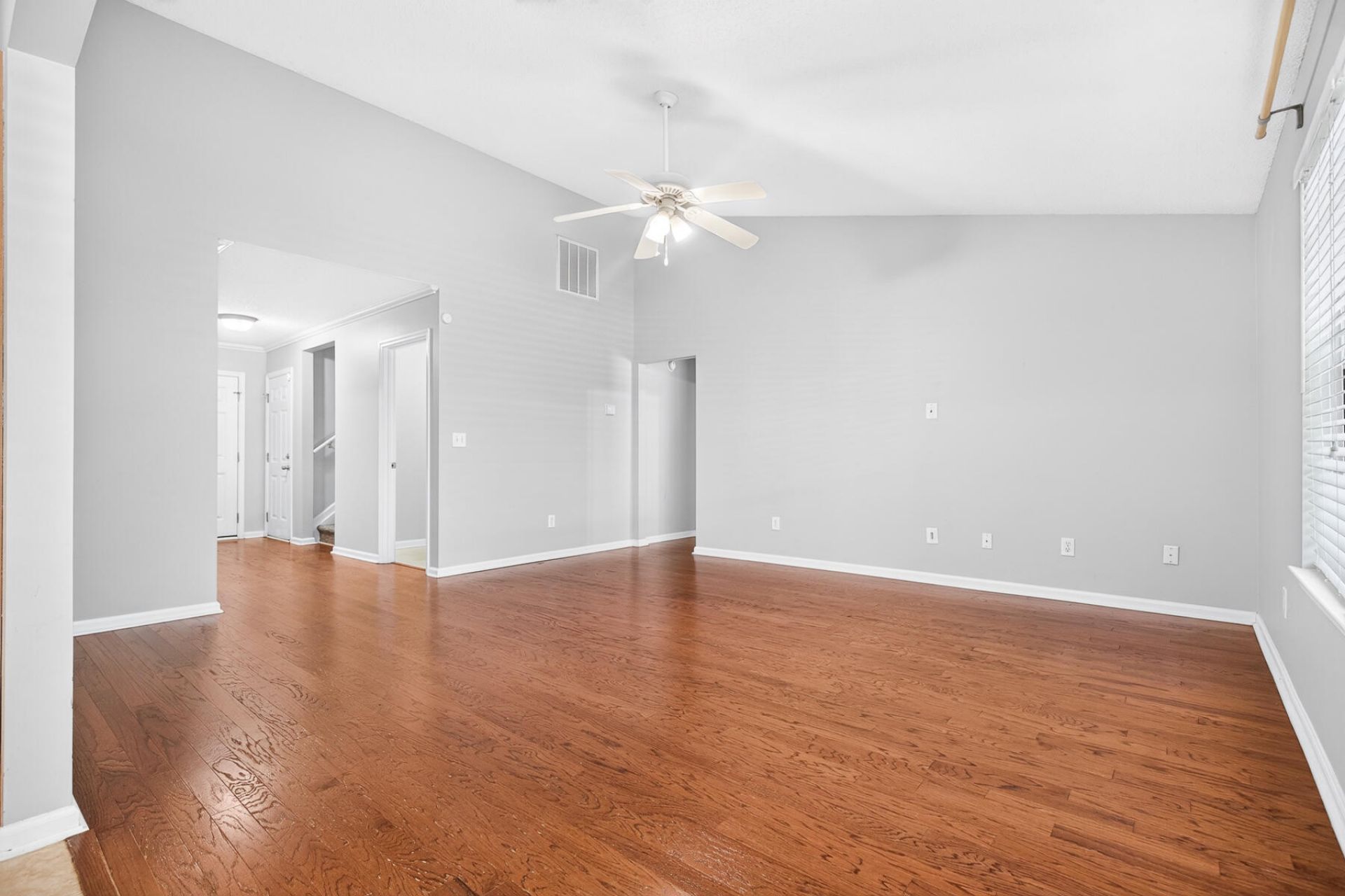 5316 Tidewater Drive Photo 17