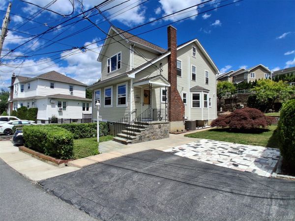 16 Richardson Place , Eastchester, NY 10709