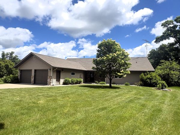 12787 Braseth Bay Road , Lake Park, MN 56554