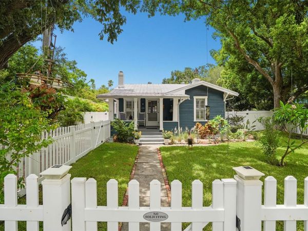 636 WILKIE STREET, DUNEDIN, FL 34698